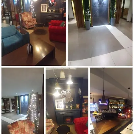 In Belvedere Club 550 M From Lift דירה *