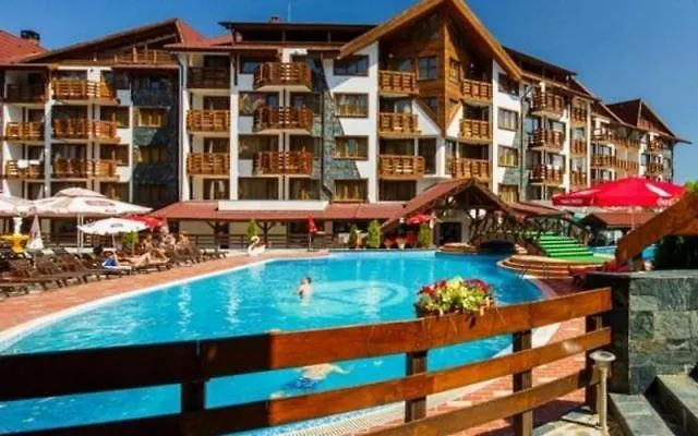 In Belvedere Club 550 M From Lift Apartament