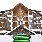 Apartment In Belvedere Club 550 M From Lift *