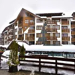 In Belvedere Club 550 M From Lift *