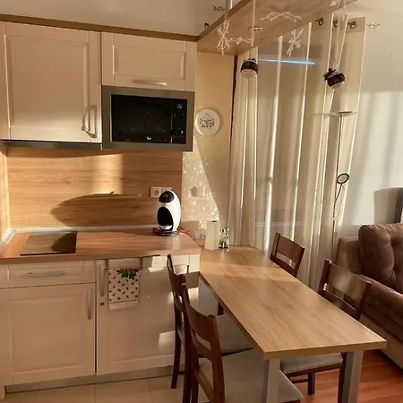 In Belvedere Club 550 M From Lift