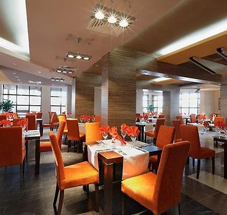 Apartment In Belvedere Club 550 M From Lift