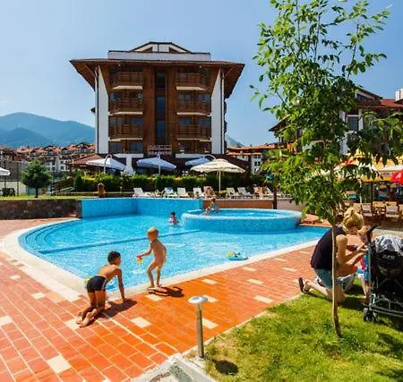 In Belvedere Club 550 M From Lift