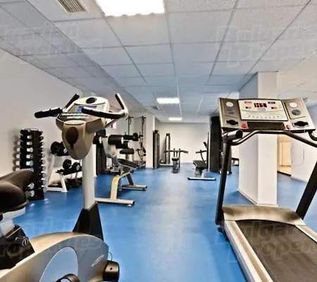 In Belvedere Club 550 M From Lift *