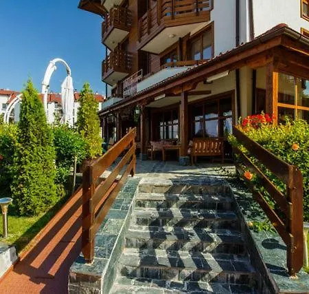 In Belvedere Club 550 M From Lift