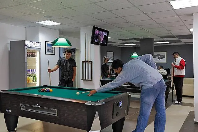 Apartment In Belvedere Club 550 M From Lift *