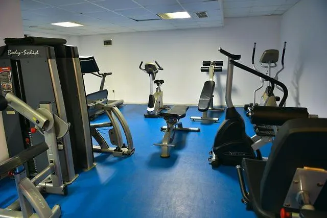 In Belvedere Club 550 M From Lift *